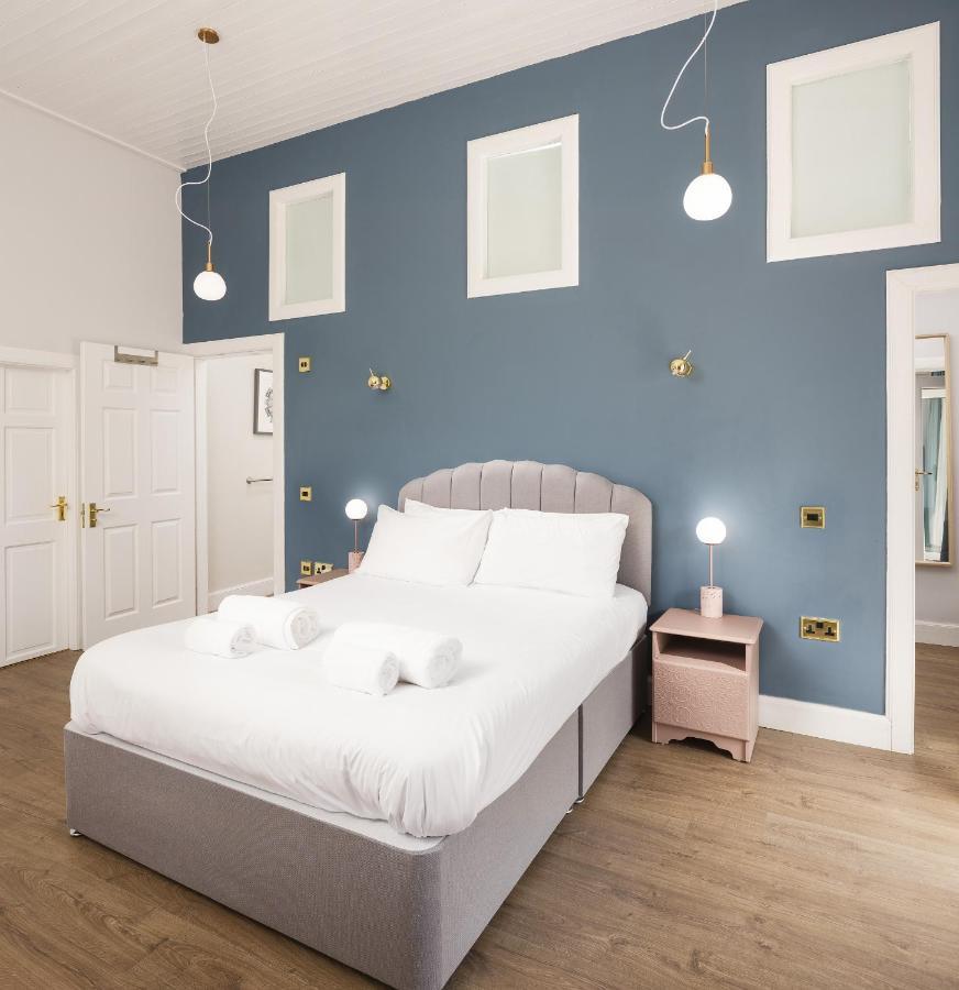 Stylish Self Contained Studio Near Glasgow Airport Appartement Lochwinnoch Buitenkant foto